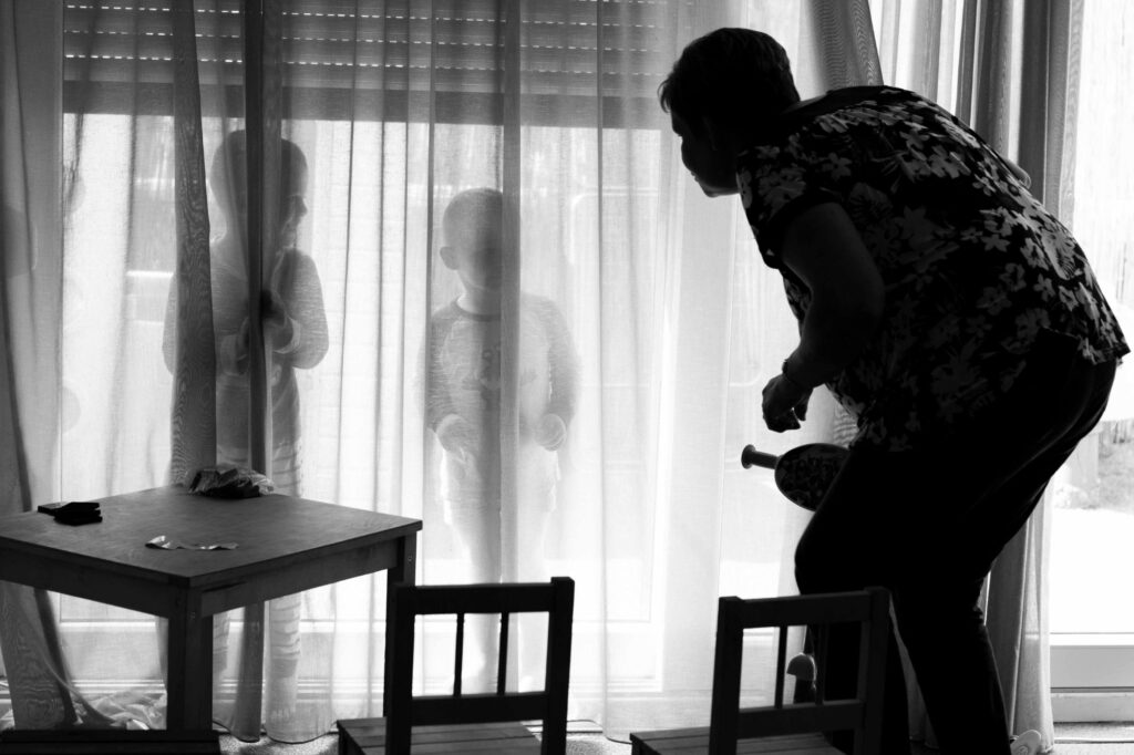 Bruiloft Limburg oma en kleuinkinderen