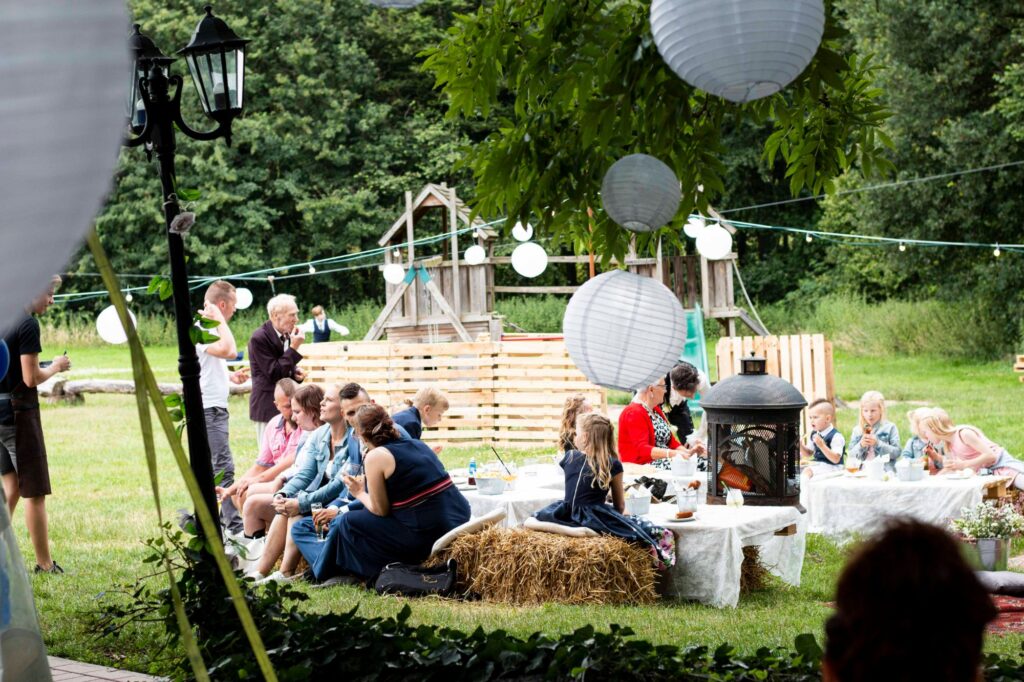 Buiten bruiloft festival Aan de Meule, Beek